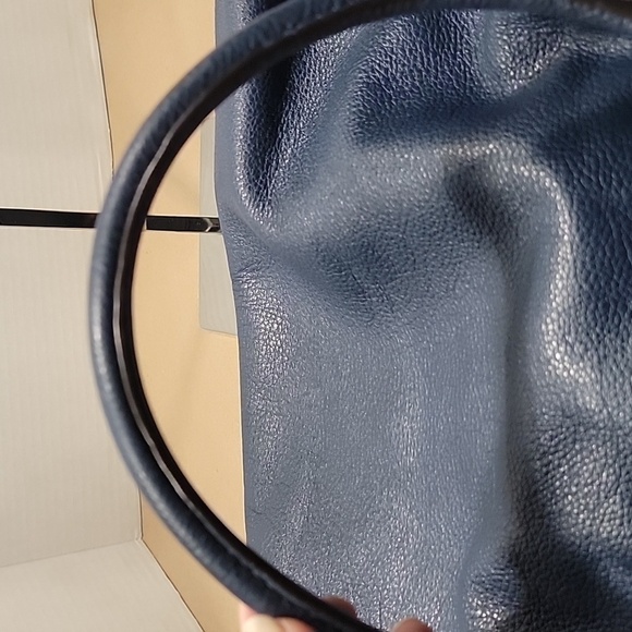 Michael Kors, Navy Blue Hamilton Satchel, EUC. - Picture 8 of 15
